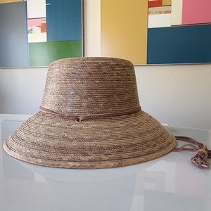 *NEVER WORN* TULA ABBY STRAW HAT